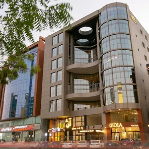 Zara Suites فندق